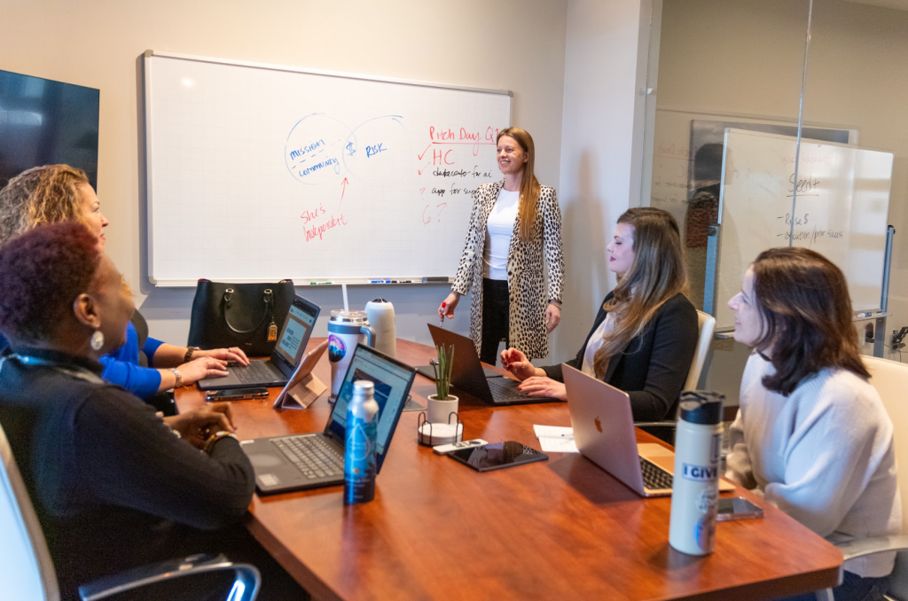 She’s Independent members at an investor education session